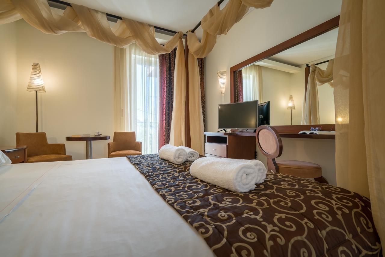 לגאנאס Zante Park Resort & Spa BW Premier Collection מראה חיצוני תמונה